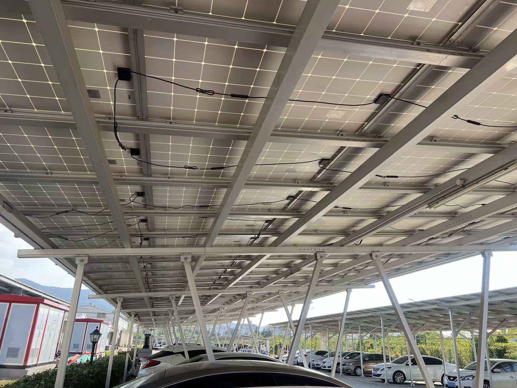 Η λειτουργία του αδιάβροχου χώρου στάθμευσης από κράμα αλουμινίου